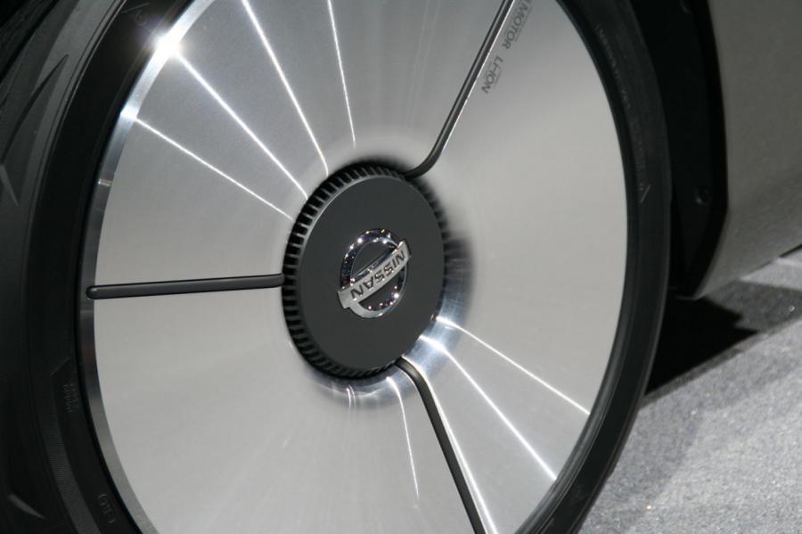 Nissan Mixim Concept 2007 года  (фото 11 из 37)